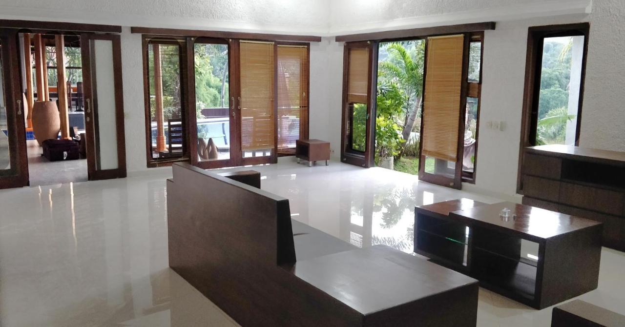 The Dharma Araminth Villa - Lovina Mountain And Sea View Buitenkant foto